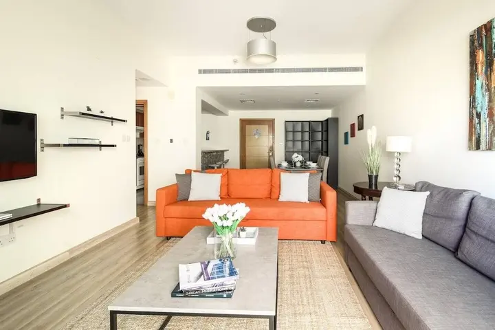 Дубай: Spacious 1BR in Beautiful Greens! Sleeps 6