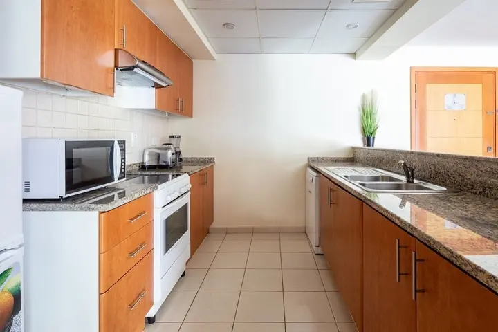 Дубай: Spacious 1BR in Beautiful Greens! Sleeps 6