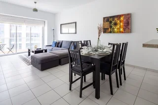 Дубай: Modern + Bright 2BR With Dubai Marina Views!