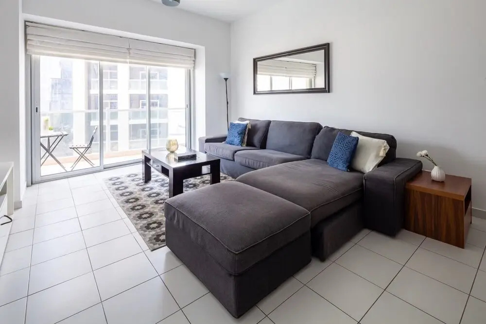 Дубай: Modern + Bright 2BR With Dubai Marina Views!