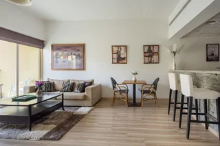 Дубай: Spacious 1BR in The Greens!