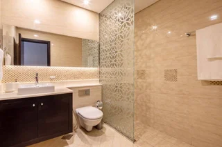 Дубай: Chic 3BR With Study in The Heart of Downtown Dubai!
