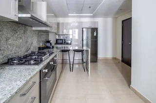 Дубай: Chic 3BR With Study in The Heart of Downtown Dubai!