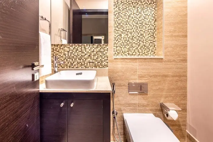 Дубай: Chic 3BR With Study in The Heart of Downtown Dubai!