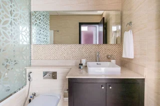 Дубай: Regal & Modern 2BR With Study in Downtown Dubai - Sleeps 5!