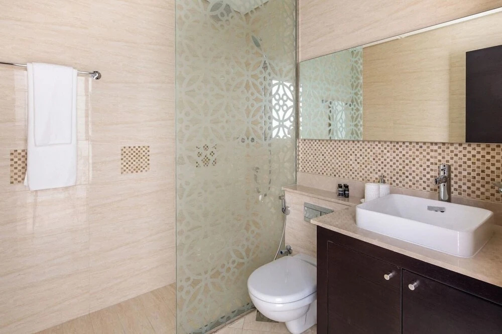 Дубай: Regal & Modern 2BR With Study in Downtown Dubai - Sleeps 5!