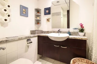 Дубай: Trendy & Modern 1BR in Marina - Sleeps 4!