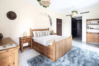 Дубай: Trendy & Modern 1BR in Marina - Sleeps 4!