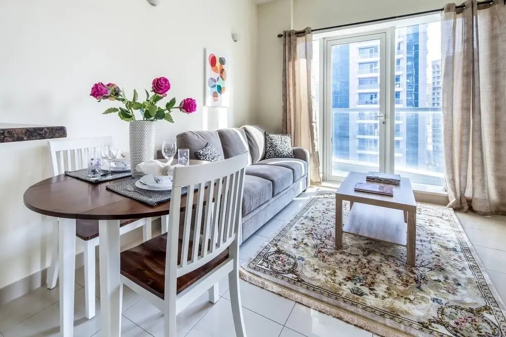 Дубай: Lovely 1BR in Sports City With Golf Course Views!