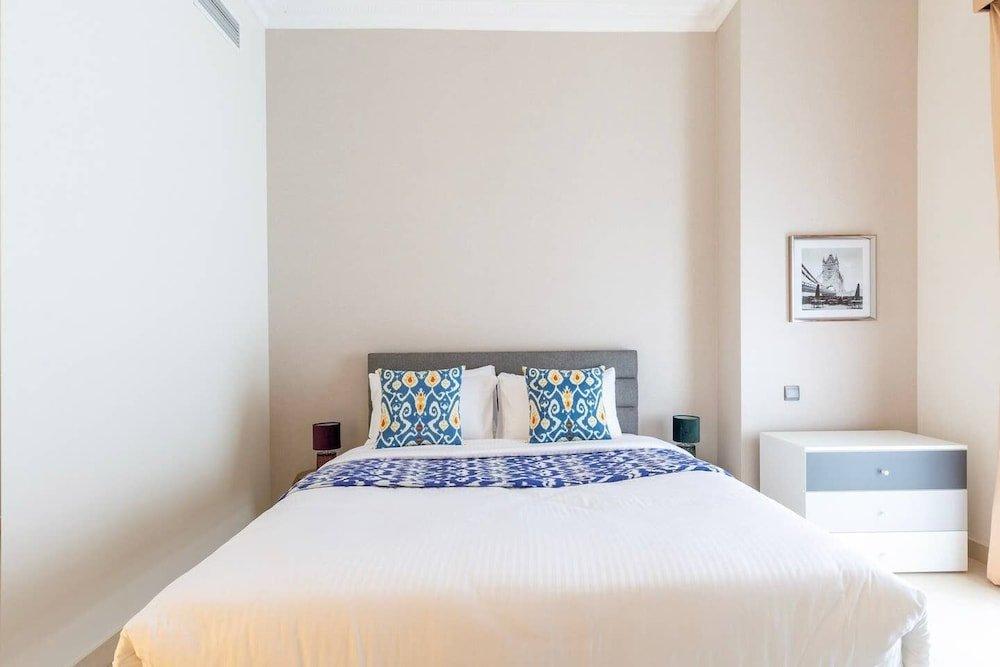 Дубай: Bright & Spacious 3BR With Study in Downtown - Sleeps 7!