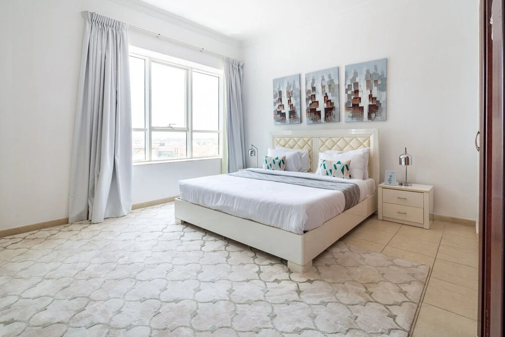 Дубай: Premier 1BR Apartment in JLT - Sleeps 3!