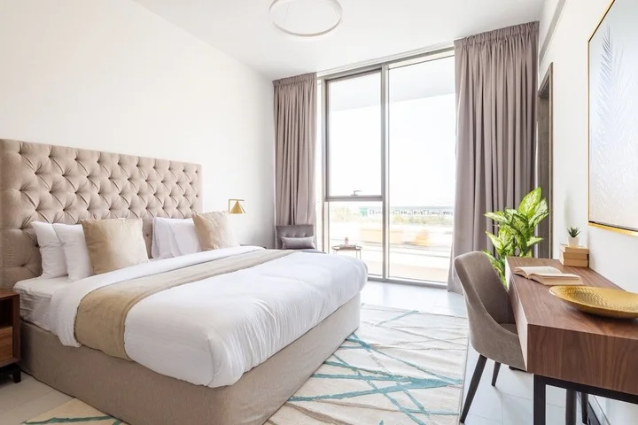 Дубай: Stylish 2BR Apartment by the Beach - The Palm Jumeirah