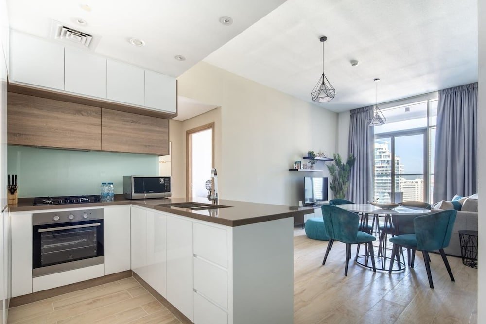 Дубай: Premier & Elegant 1BR in the Heart of Dubai Marina