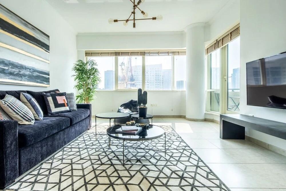 Дубай: Striking 1BR in Dubai Marina - Minutes From Beach