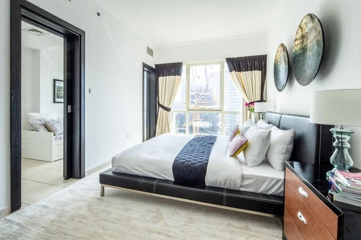 Дубай: Striking 1BR in Dubai Marina - Minutes From Beach