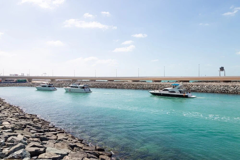 Дубай: Splendid & Elegant 4BR in JBR - Sleeps 8!
