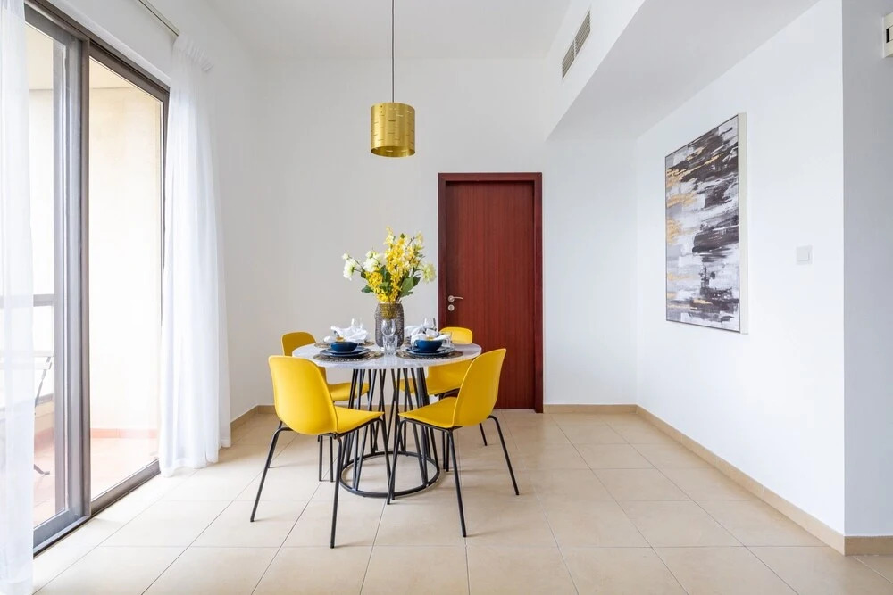 Дубай: Radiant & Alluring 1BR Apartment W/ Marina Views