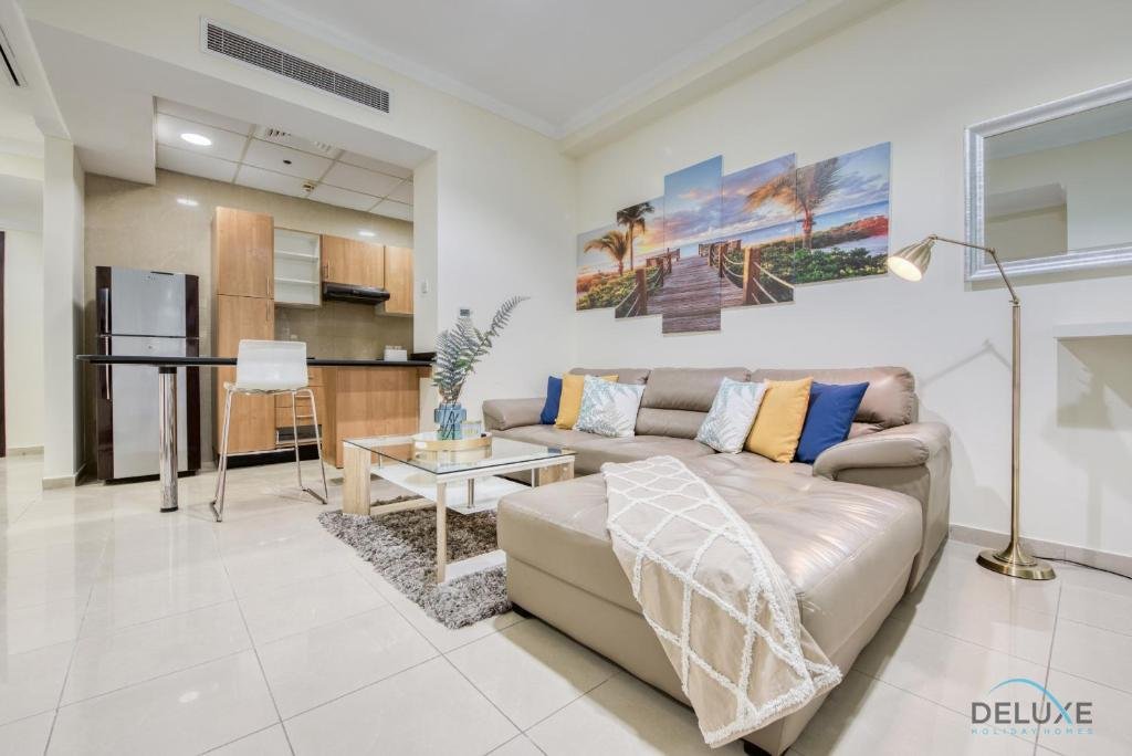 Дубай: Elegant and Modern 1BR in Dubai Marina!