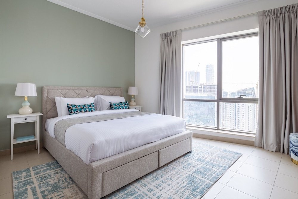 Дубай: Top-notch 2BR Apartment in Downtown