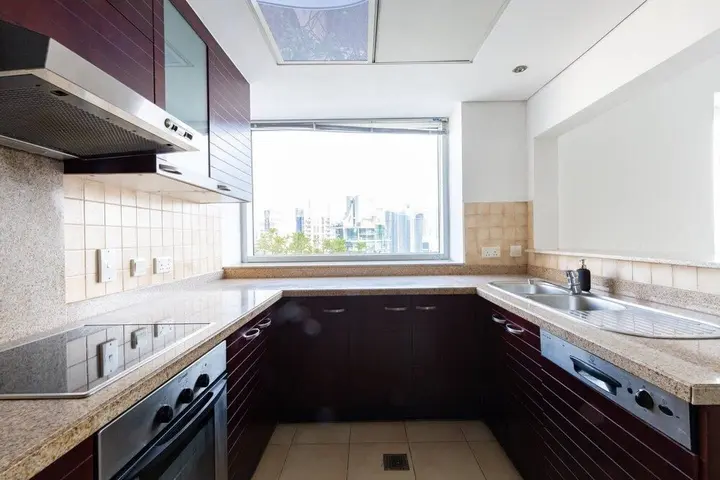 Дубай: Visually Stunning 2BR in Dubai Marina - Sleeps 5!