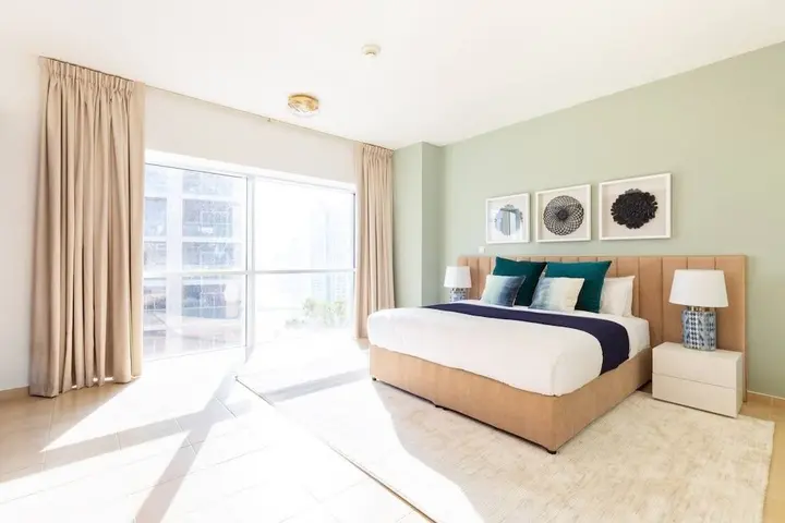 Дубай: Visually Stunning 2BR in Dubai Marina - Sleeps 5!