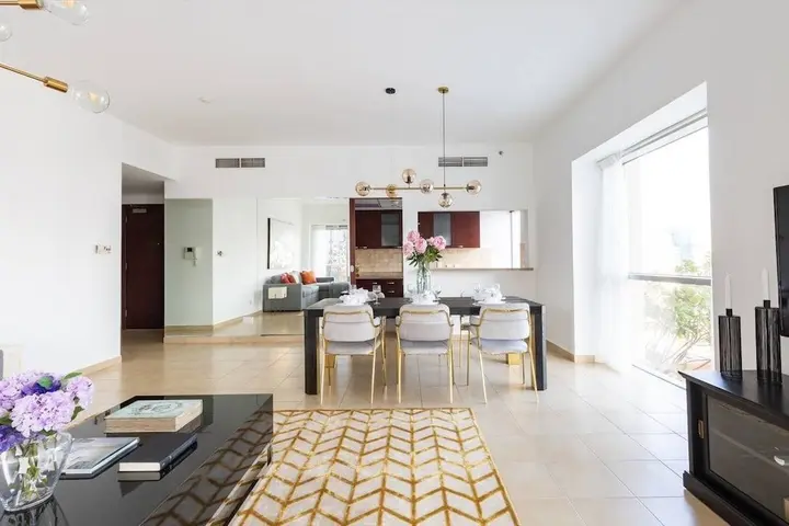 Дубай: Visually Stunning 2BR in Dubai Marina - Sleeps 5!