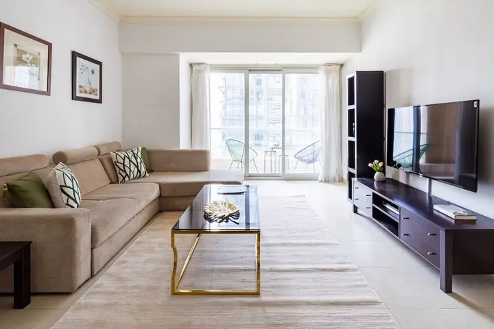 Дубай: Elegant & Spacious 2BR Apartment In Dubai Marina