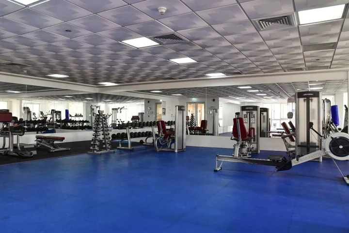 Дубай: Stylish + Cozy 1BR in Sports City