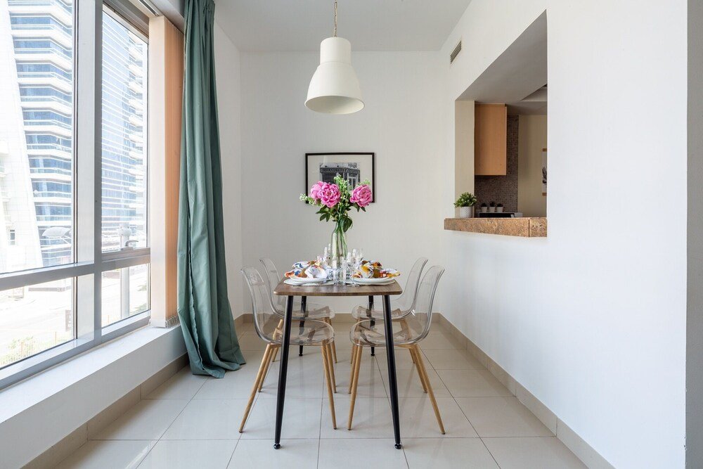 Дубай: Radiant & Picturesque 1BR in Dubai Marina