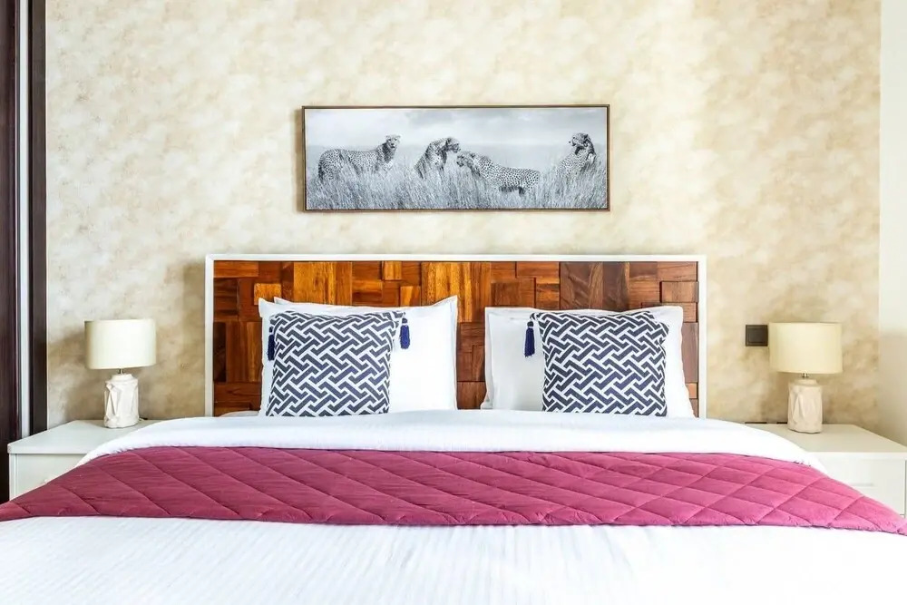 Дубай: Sleek & Sophisticated 2BR With Study Within Downtown Dubai!