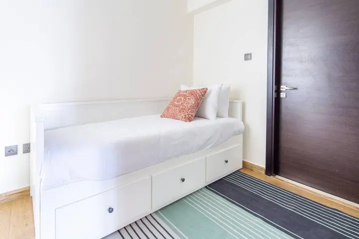 Дубай: Luxurious Living In This 2BR With Study in Downtown Dubai - Sleeps 5!