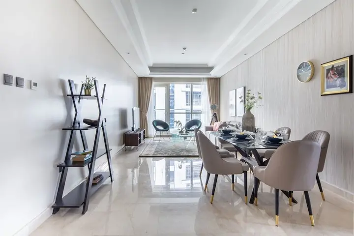 Дубай: Rich & Vibrant 2BR With Study in Downtown Dubai