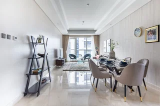 Дубай: Rich & Vibrant 2BR With Study in Downtown Dubai