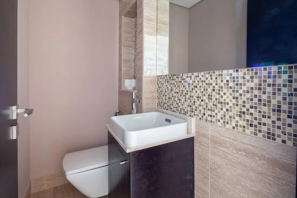 Дубай: Rich & Vibrant 2BR With Study in Downtown Dubai