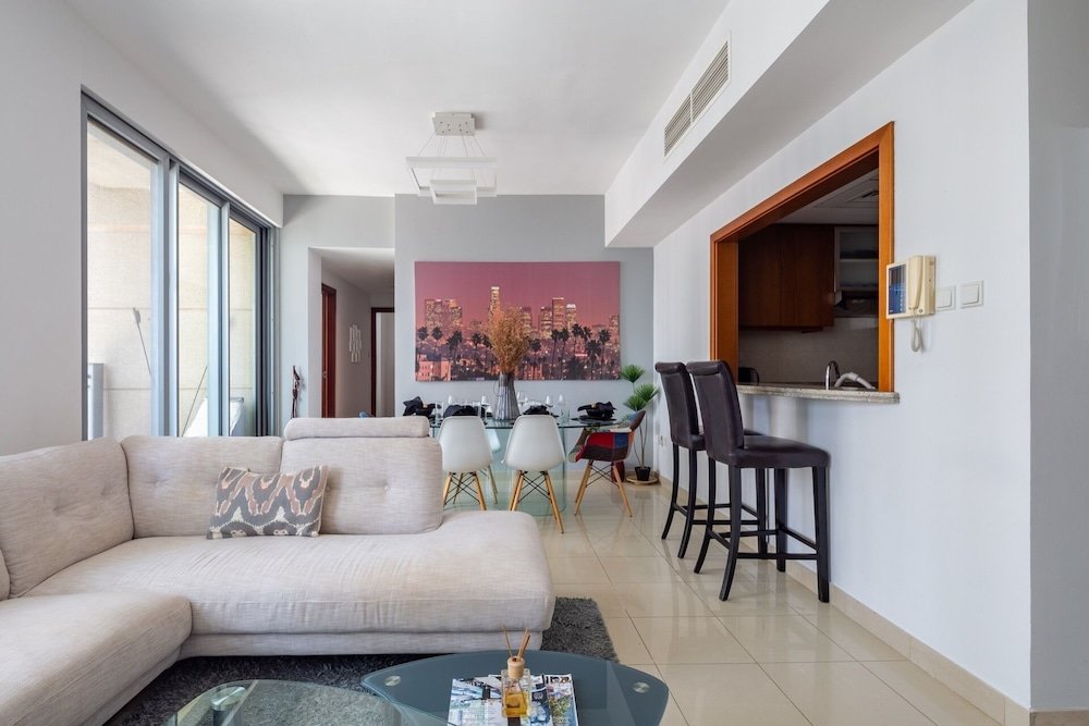 Дубай: Splendid 2BR Apartment in Downtown Dubai!
