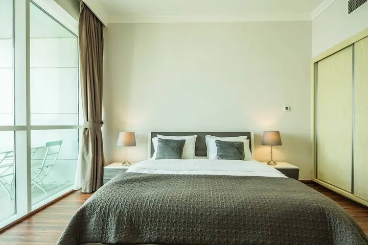 Дубай: Upscale 1BR - Sea Views - Direct Beach Access!