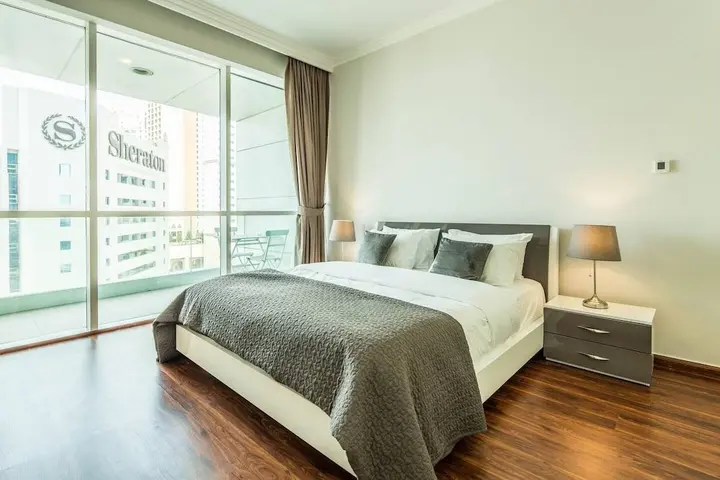 Дубай: Upscale 1BR - Sea Views - Direct Beach Access!