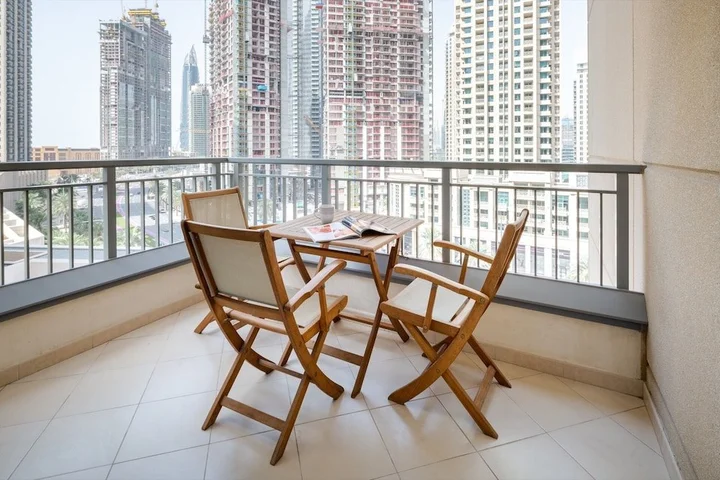 Дубай: State Of The Art 2BR Apartment in Downtown Dubai