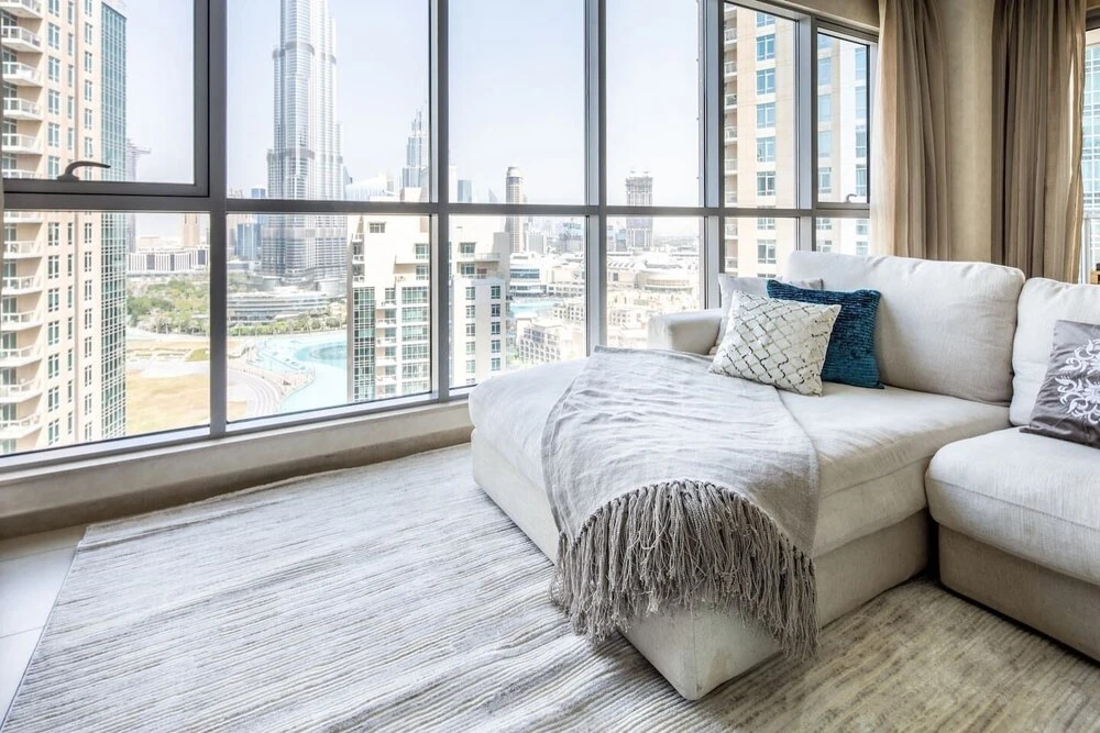 Дубай: Lavish 2BR With Picturesque Burj Khalifa Views!