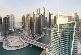 Дубай: Modern 1BR w/ Gorgeous Marina Views! Sleeps 4