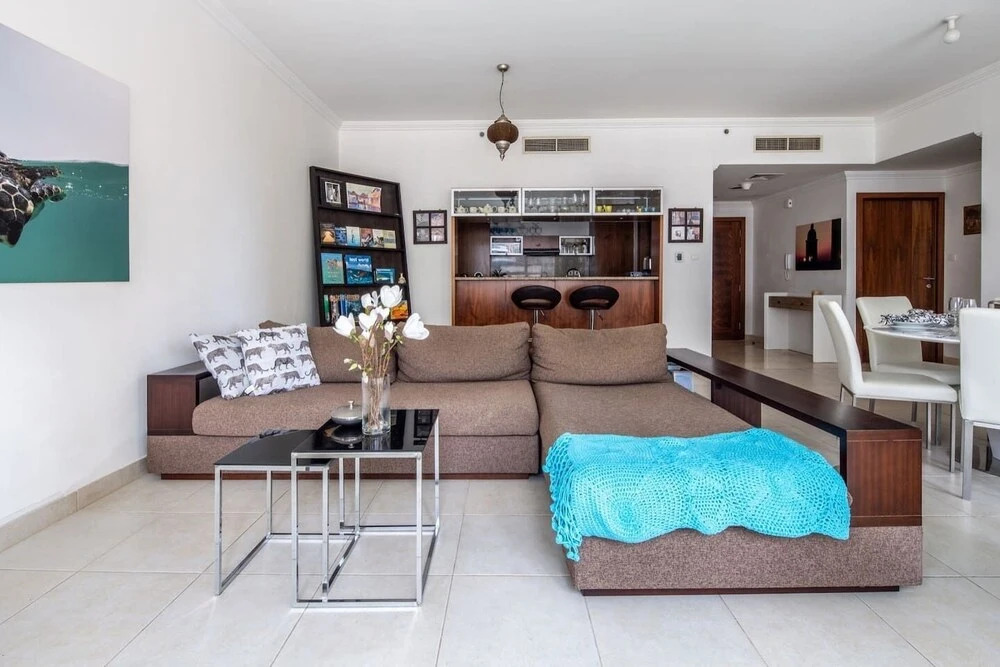 Дубай: Unique & Stylish 1BR w/ Incomparable Marina Views!