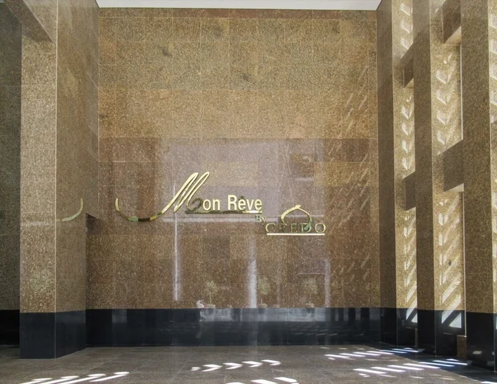 Дубай: Opulent 2BR With Study In Downtown Dubai
