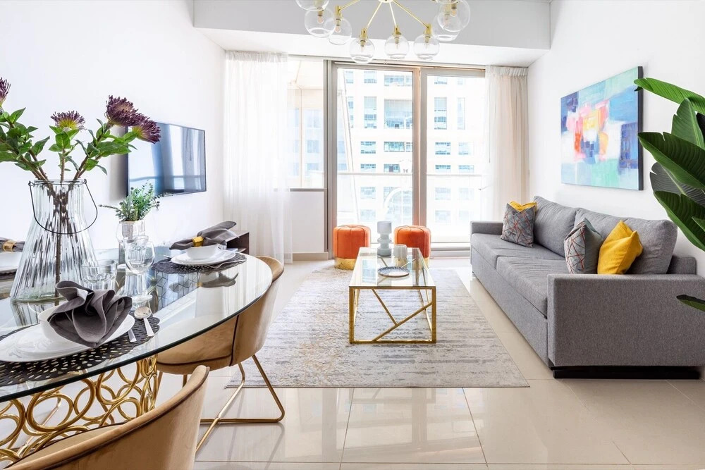 Дубай: Elegant and Functional 2BR in Marina - Sleeps 5!
