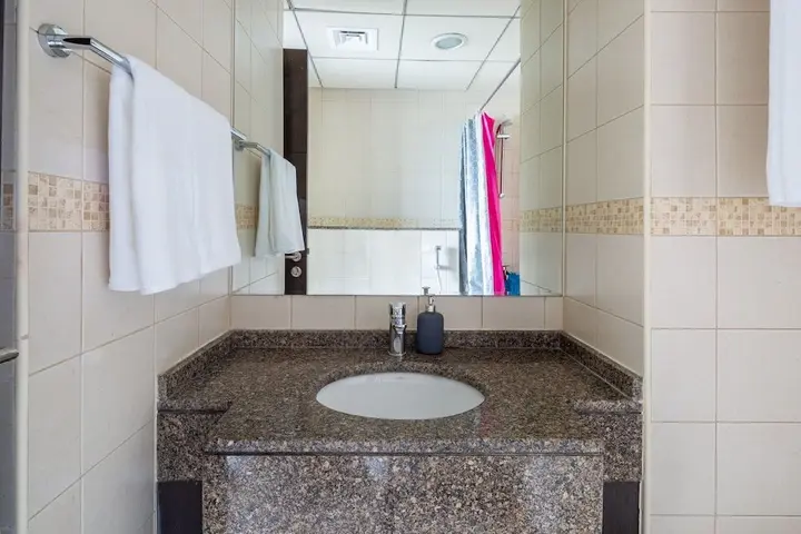 Дубай: Astonishing 1BR Apt With Amazing Marina Views