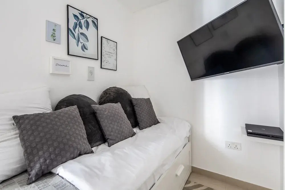 Дубай: 3BR Paradise for 8 With Spectacular Marina Views!