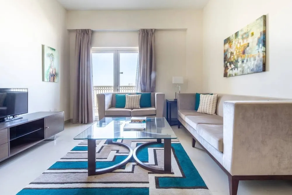 Дубай: Modern Living In This 2BR Apt In The Heart of Downtown Jebel Ali - Sleeps 4!