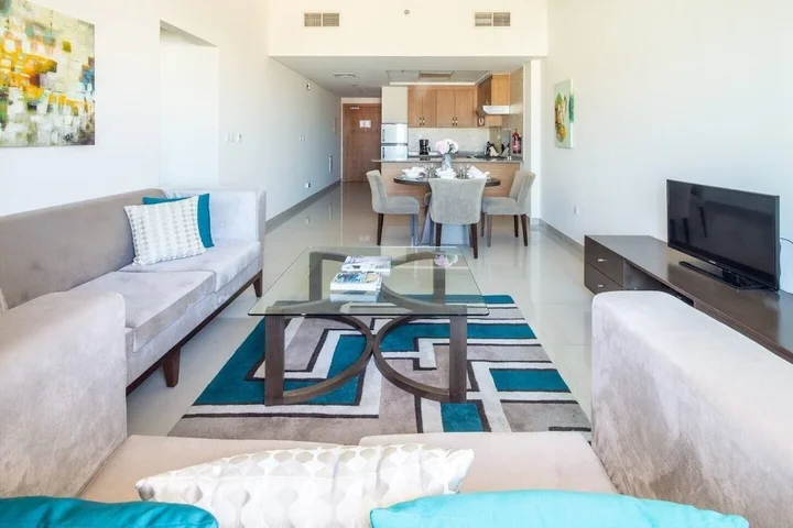 Дубай: Modern Living In This 2BR Apt In The Heart of Downtown Jebel Ali - Sleeps 4!