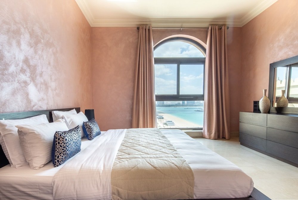 Дубай: Premium Sky-high 3BR Penthouse in Fairmont North Residence
