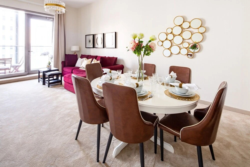 Дубай: Sophisticated 2BR in Dubai Marina - Your Dream Destination!