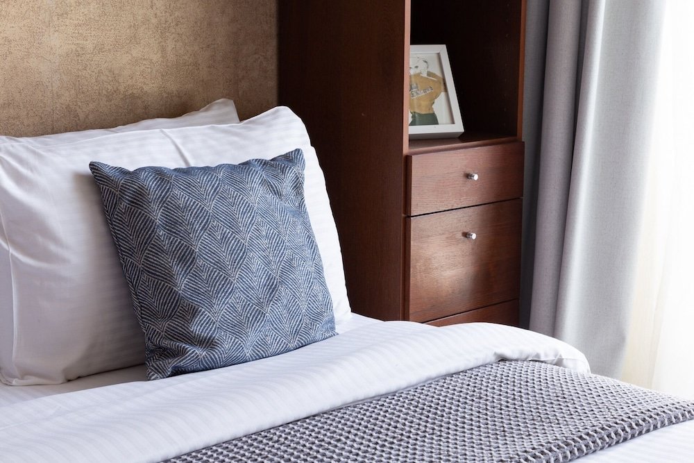 Дубай: Fashionable 1BR in the Trendy Jlt! Sleeps 4!